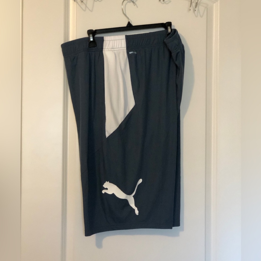 PUMA BASKETBALL TRUNKS - Picture 2 of 9